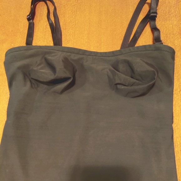 NWOT- BLACK TC SHAPING & SMOOTHING ADJ STRAPS SLIP - Picture 11 of 16